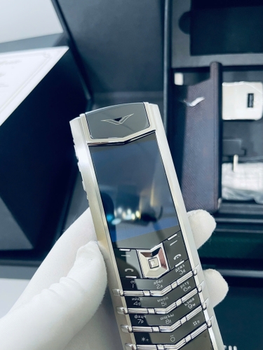 Vertu Signature S Steel Blue Aligator